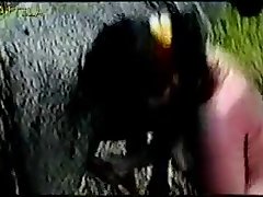 Mulher Transando Com Animais